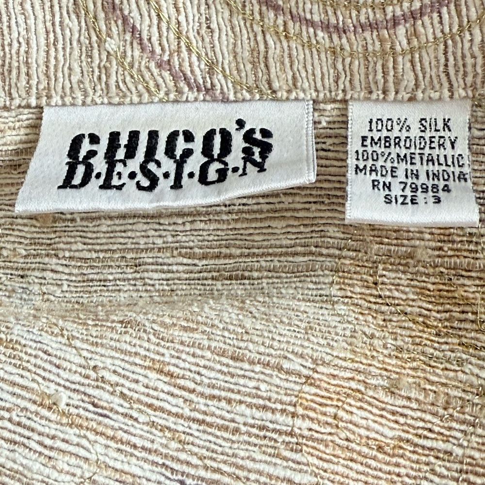 Chic Beige Silk Floral Button Down Shirt Size 16 (Chico’s size 3) - Picture 12 of 13